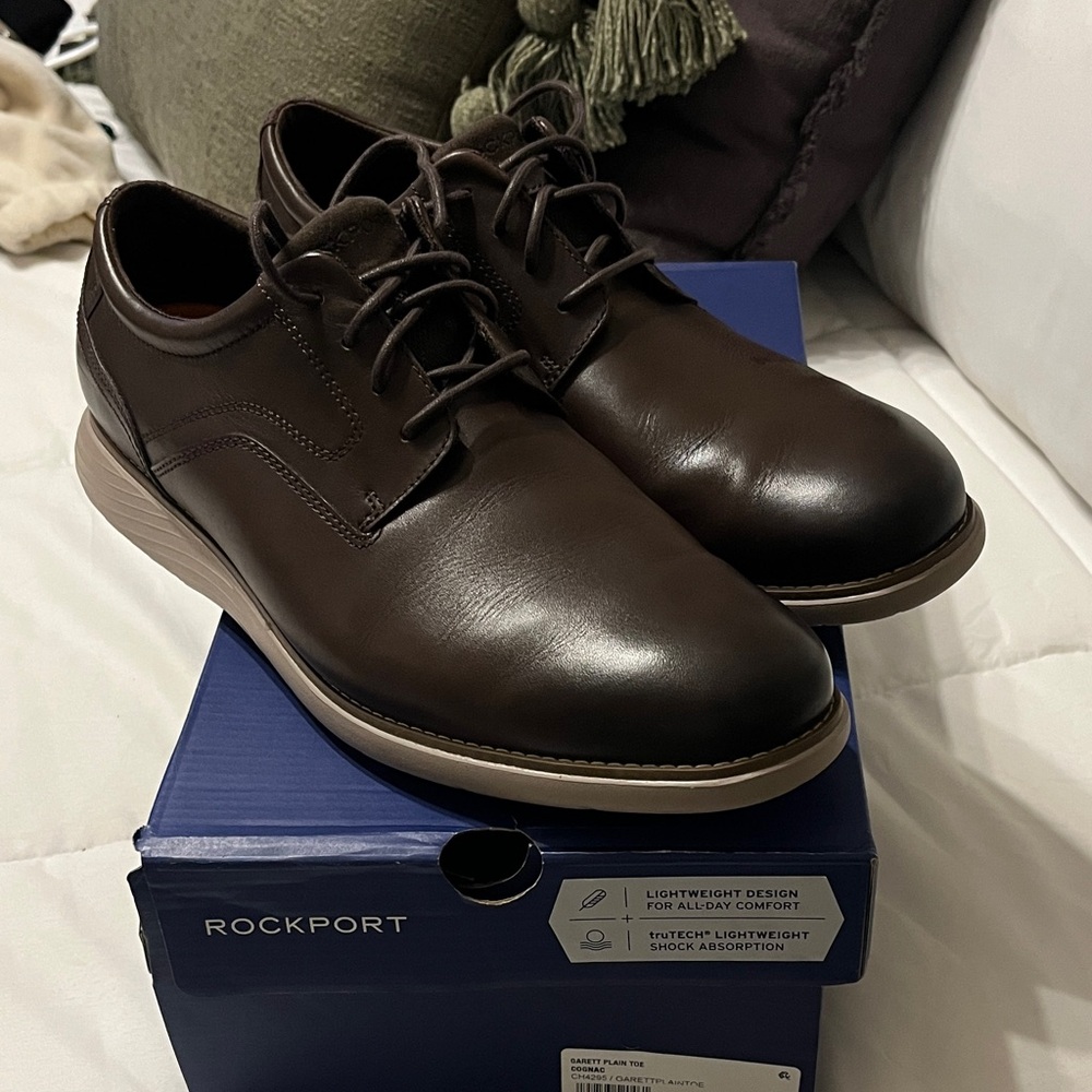 Rockport Men's Dark Brown Leather Oxfords